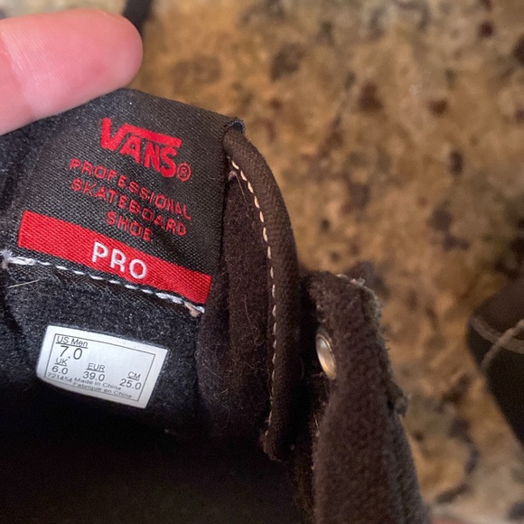 Black Vans skate shoe. Trujillo Pro style. - Picture 6 of 6